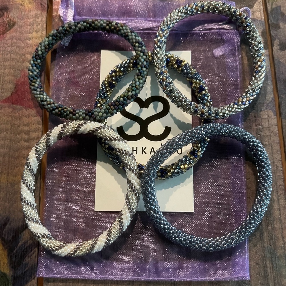 Sashka Co Beaded Bracelets Set of 5 B43